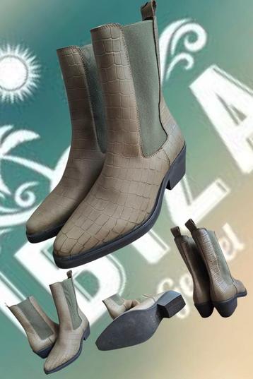 YAYA CHELSEA BOOTS ARMY LEATHER
PORTUGAL
MT 39

VAN €189,95 beschikbaar voor biedingen