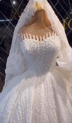 Witte Trouwjurk met Kralen & Sluier, Ophalen of Verzenden, Nieuw, Wit, Trouwjurk