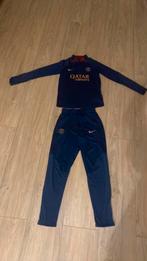 PSG Trainingspak Maat 158-174 cm, Sport en Fitness, Voetbal, Maat L, Ophalen, Zo goed als nieuw, Trainingspak