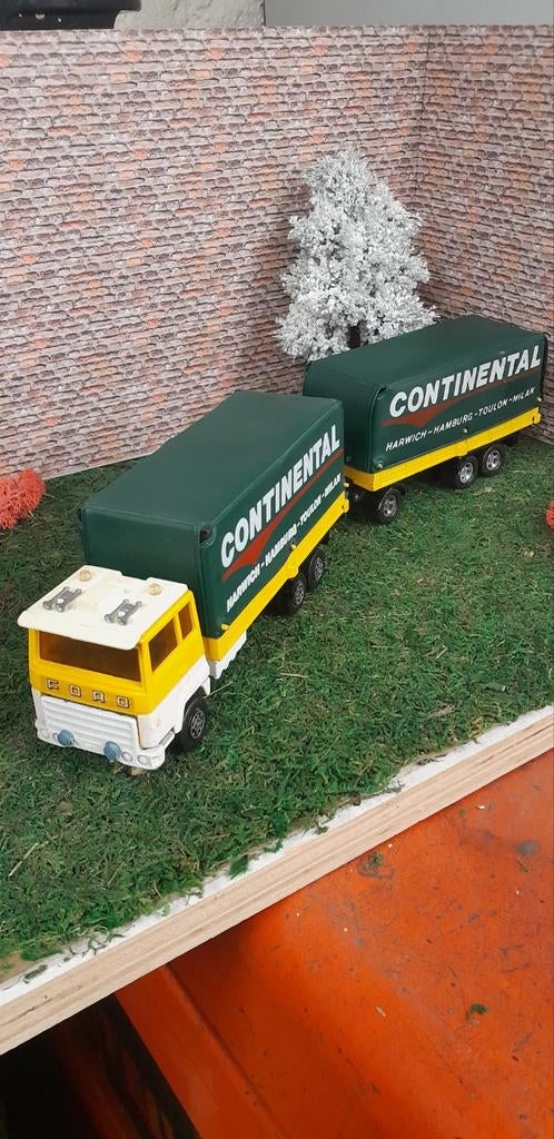 Matchbox super kings, Hobby en Vrije tijd, Modelauto's | 1:50, Ophalen of Verzenden, Bus of Vrachtwagen, Matchbox