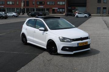 Volkswagen Polo R-Line 1.2 TSI beschikbaar voor biedingen