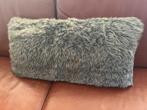 sierkussen rechthoek vacht bruin grijs Braxton Home 70  x 35, Ophalen of Verzenden, Zo goed als nieuw, Bruin, Rechthoekig