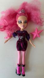 BRATZ DOLL Barbie KARINA VAMPIRE MASQERADE, Verzamelen, Poppen, Fashion Doll, Ophalen of Verzenden, Zo goed als nieuw