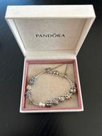 Pandora armband, Ophalen, Zo goed als nieuw, Zilver, Met bedels of kralen