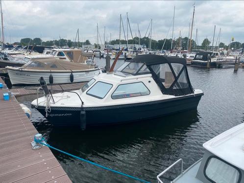 Asjemenou, Watersport en Boten, Motorboten en Motorjachten, Gebruikt, Polyester, 6 tot 9 meter, Benzine, Buitenboordmotor, 10 tot 30 pk