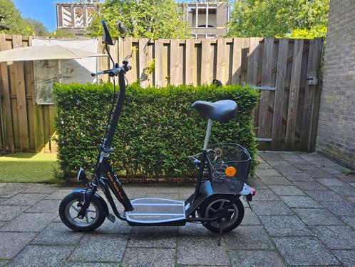 ≥ Tante Paula electrische step met zadel. — Steps — Marktplaats