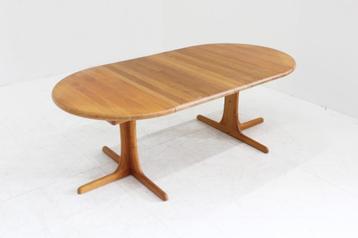 Vintage Deense ronde uitschuifbare eettafel tafel massief  beschikbaar voor biedingen