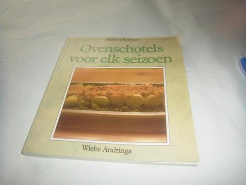 boek ovenschotels voor elk seizoen, Boeken, Kookboeken, Zo goed als nieuw, Hoofdgerechten, Ophalen of Verzenden