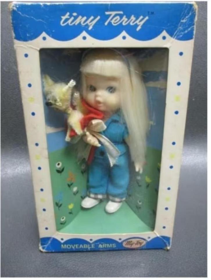 1966 JAPAN TINY TERRY DOLL NIEUW in doosje, Verzamelen, Poppen, Nieuw, Pop, Verzenden