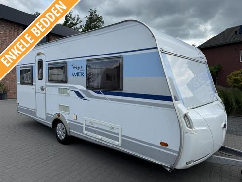 Wilk S4 490 EU / aparte bedden / mover / airco / voortent, Caravans en Kamperen, Caravans, Bedrijf, tot en met 4, 1000 - 1250 kg