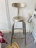 Vintage stalen barkruk, Huis en Inrichting, Barkrukken, Ophalen, Met voetsteun, 60 tot 90 cm, Zo goed als nieuw