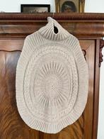 Leuke cape roomwit gebreid, Ophalen of Verzenden, Zo goed als nieuw, Wit