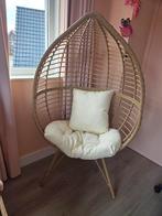 EI stoel met kussen egg chair, Huis en Inrichting, Ophalen, Zo goed als nieuw, Eén
