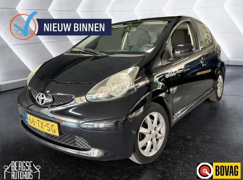 Toyota Aygo 1.0 12V + Airco Elek. Ramen Aux Nap Lmv, Auto's, Toyota, Bedrijf, Aygo, ABS, Airbags, Airconditioning, Elektrische ramen