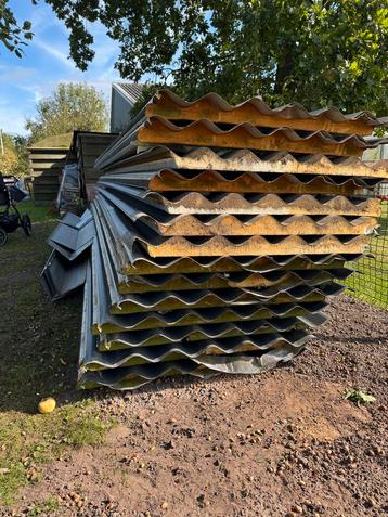 Falk Sandwich Dakpanelen Golf | isolatie beschikbaar voor biedingen
