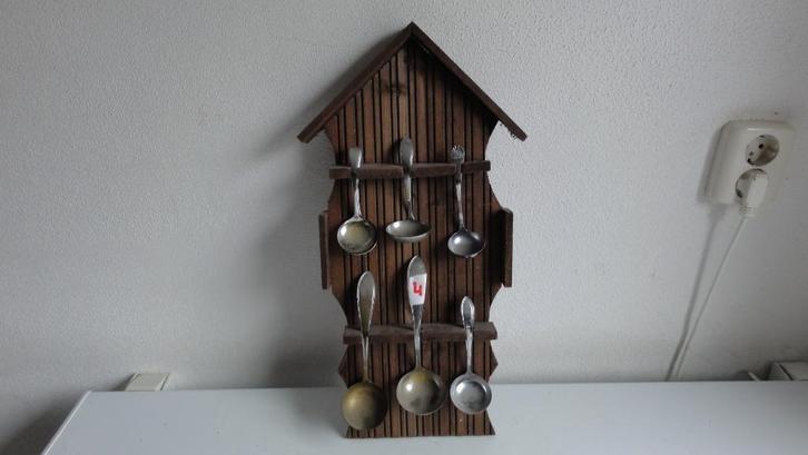 Lepelrekje, rekje met antieke roomlepeltjes, 6 stuks, Antiek en Kunst, Curiosa en Brocante, Ophalen of Verzenden