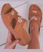 Nieuwe sandalen maat 36. Binnenzool 22.5 cm, Kleding | Dames, Schoenen, Bruin, Nieuw, Sandalen of Muiltjes, Ophalen of Verzenden