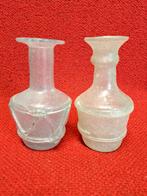 2 stuks Romeins Romeinse? geïriseerd glazen flesjes, Antiek en Kunst, Antiek | Glas en Kristal, Ophalen of Verzenden