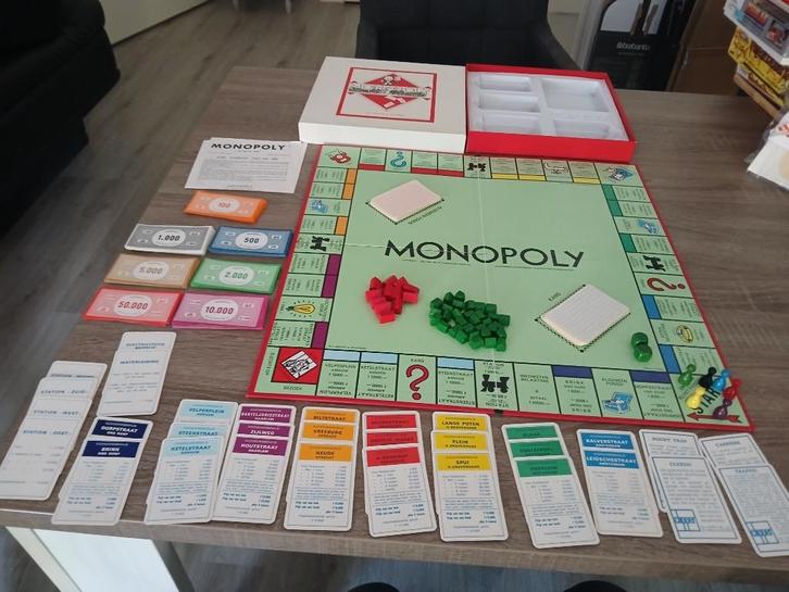 Monopoly uit 1969, Hobby en Vrije tijd, Gezelschapsspellen | Bordspellen, Zo goed als nieuw, Een of twee spelers, Drie of vier spelers
