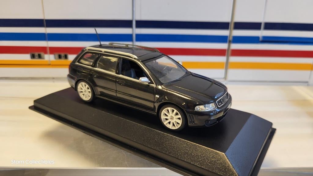 Minichamps Audi RS4 Avant Black Metallic, Hobby en Vrije tijd, Modelauto's | 1:43, Auto, Ophalen of Verzenden, Zo goed als nieuw