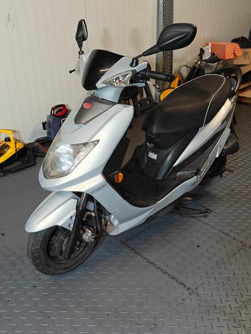 Kymco VP50 50cc, Fietsen en Brommers, Scooters | Kymco, Zo goed als nieuw, Overige modellen, Benzine, Ophalen