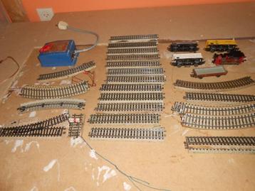 Märklin startset met tenderloc 3029 en 4 goederenwagons beschikbaar voor biedingen