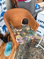 Rieten stoel, Tuin en Terras, Tuinstoelen, Ophalen, Zo goed als nieuw, Rotan