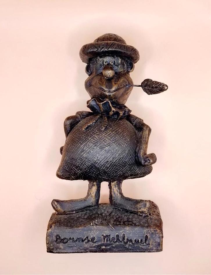 Bornse Melkmeul beeldje, Verzamelen, Beelden en Beeldjes, Zo goed als nieuw, Mens, Ophalen of Verzenden