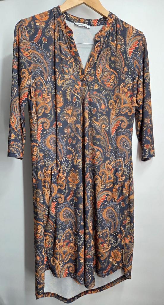 Angelle Milan Jurkje Maat S - Mooie Nette Jurk, Kleding | Dames, Jurken, Zo goed als nieuw, Maat 36 (S), Overige kleuren, Knielengte