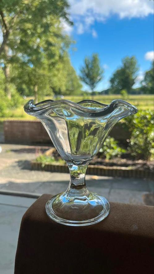 IJscoupe / ijsglazen / toetjes glazen, Huis en Inrichting, Keuken | Servies, Zo goed als nieuw, Glas of Glazen, Overige stijlen