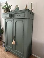 Vintage 2 deurs kast met 2 lades, Antiek en Kunst, Antiek | Meubels | Kasten, Ophalen
