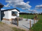 Mooie, extra ruime chalet 11x4 met CV/ zonder sta-plek, Caravans en Kamperen, Tot en met 4