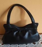 Leuke zwarte VINTAGE DAMESTAS Met leuke aparte sluiting!, Sieraden, Tassen en Uiterlijk, Tassen | Damestassen, Ophalen of Verzenden