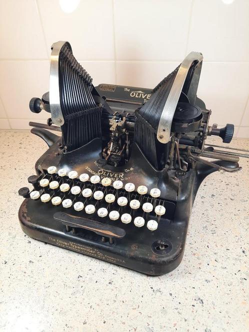 The Oliver No. 6 'Batwing' typemachine, begin vorige eeuw, Antiek en Kunst, Antiek | Kantoor en Zakelijk, Ophalen