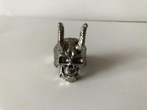 Skull Ring / Horned Skull Ring (Doodshoofd, Hoorns, Groot, Sieraden, Tassen en Uiterlijk, Ringen, Nieuw, Dame of Heer, Zilver