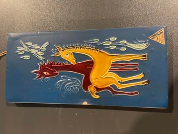 Retro vintage wandbord tegel Flora Gouda Holland herten beschikbaar voor biedingen