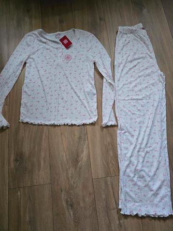 Nieuwe Defacto Pyjama - Maat S beschikbaar voor biedingen