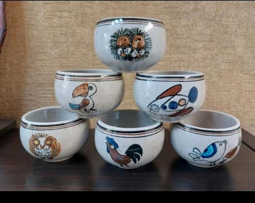 Vintage jaren ‘70 handbeschilderde kommen – set van 6, Antiek en Kunst, Antiek | Keramiek en Aardewerk, Ophalen of Verzenden