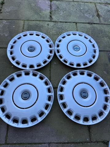 Wieldoppen volvo s60 16 inch  beschikbaar voor biedingen