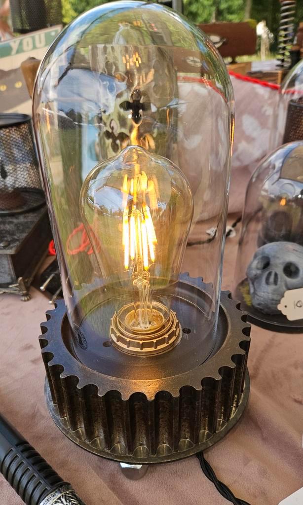 Unieke Stolp Lamp met Tandwiel - Eigen Design, Huis en Inrichting, Lampen | Tafellampen, Ophalen of Verzenden