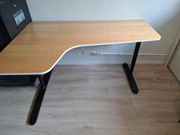 Hoek bureau IKEA BEKANT