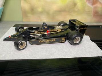 Burago 2105 Lotus JPS beschikbaar voor biedingen