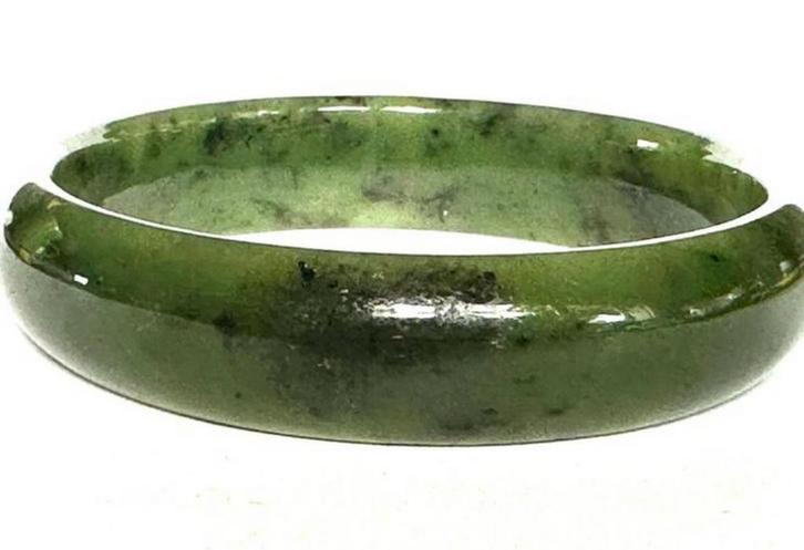 Brede vintage jade armband, Sieraden, Tassen en Uiterlijk, Armbanden, Gebruikt, Overige materialen, Groen, Met edelsteen, Ophalen of Verzenden