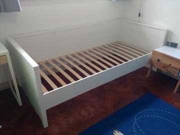 Woood Jade 1 persoons bed wit incl lattenbodem 