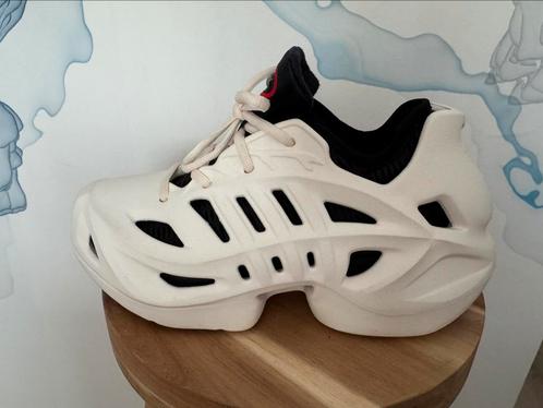 Adidas Adifom sneakers off white mt 37 1/3, Kleding | Dames, Schoenen, Gedragen, Sneakers of Gympen, Wit, Verzenden