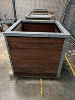 HartHouten plantenbak met metalen frame, Tuin en Terras, Bloembakken en Plantenbakken, Gebruikt, Vierkant, Ophalen of Verzenden