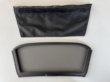 981.561.621 windstop met tas  beschikbaar voor biedingen