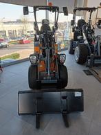 Giant G1200HD Shovel, Wiellader of Shovel