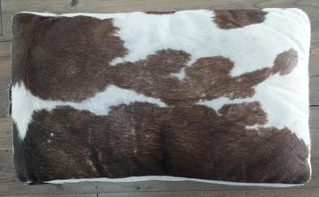 4 Grote echt leren sierkussens van Riviera Maison (68x40x15) beschikbaar voor biedingen