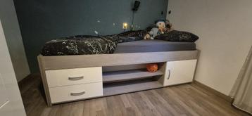 1- persoons Bed 90x200 ( Yanniek ) beschikbaar voor biedingen